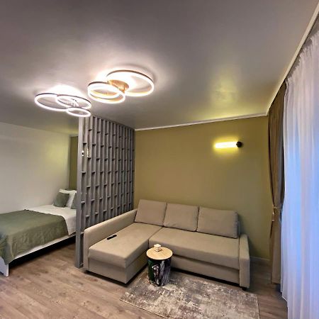 Lovely Studio In The City Center Of Бухарест Екстер'єр фото