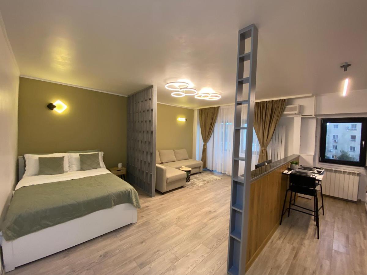 Lovely Studio In The City Center Of Бухарест Екстер'єр фото