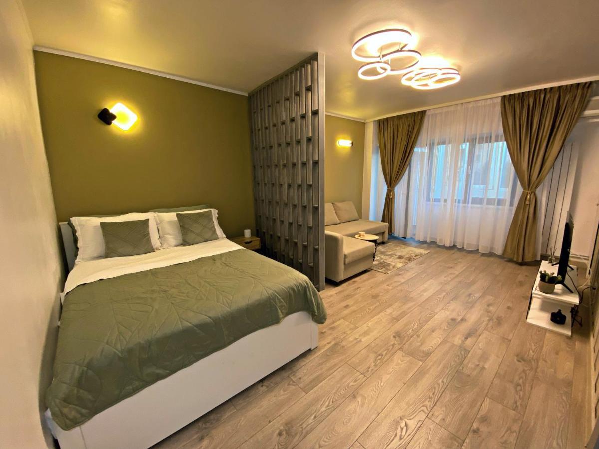 Lovely Studio In The City Center Of Бухарест Екстер'єр фото