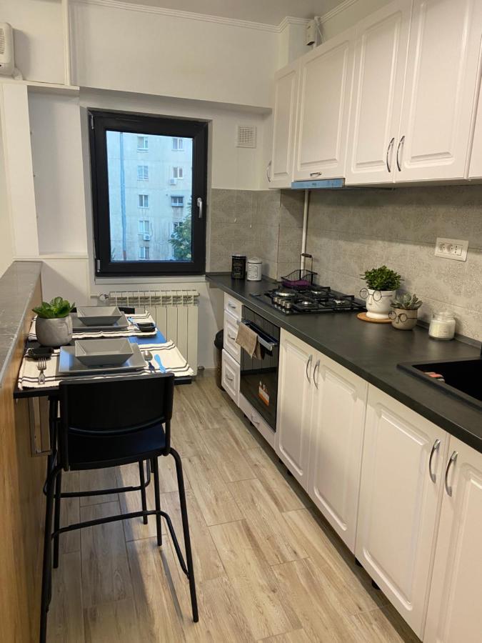 Lovely Studio In The City Center Of Бухарест Екстер'єр фото